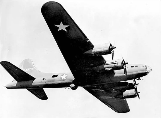 B-17 41-24523 'Li'l Audrey' in flight