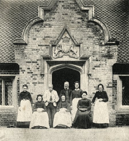 Arrington Almshouses c1900