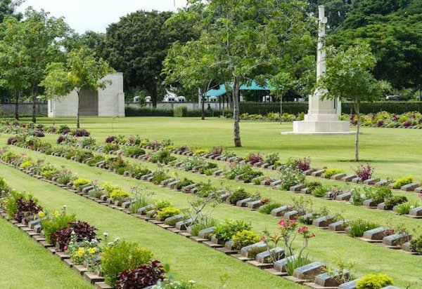 Kanchanaburi 
                  War Cemetery, Thailand