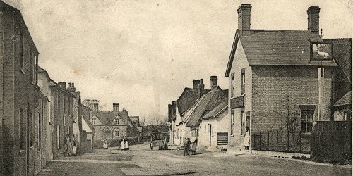 "The White Hart" and Orwell High Street, c1905