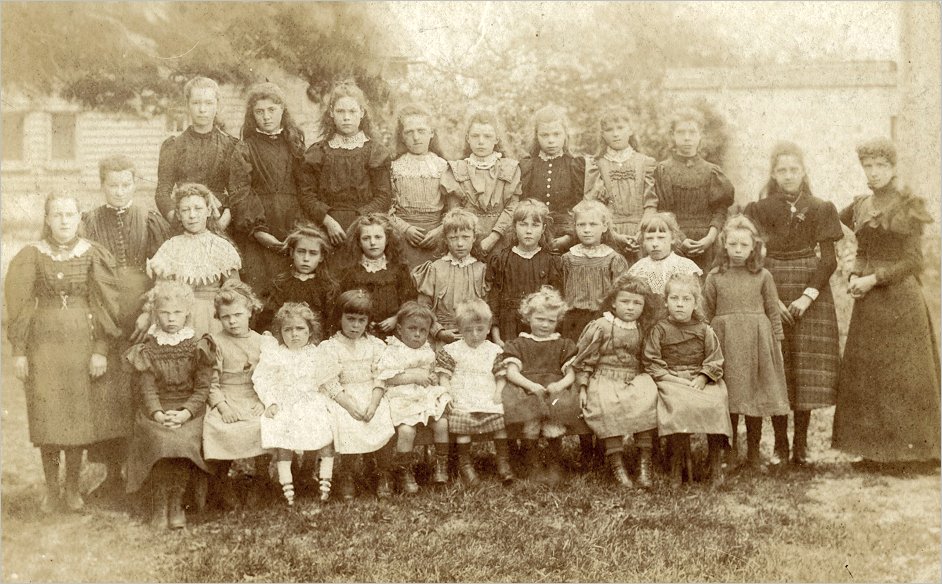 Girl Pupils - Wimpole Church of England School, c1900