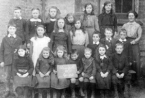 Wimpole Village School - Senior Pupils 1914
