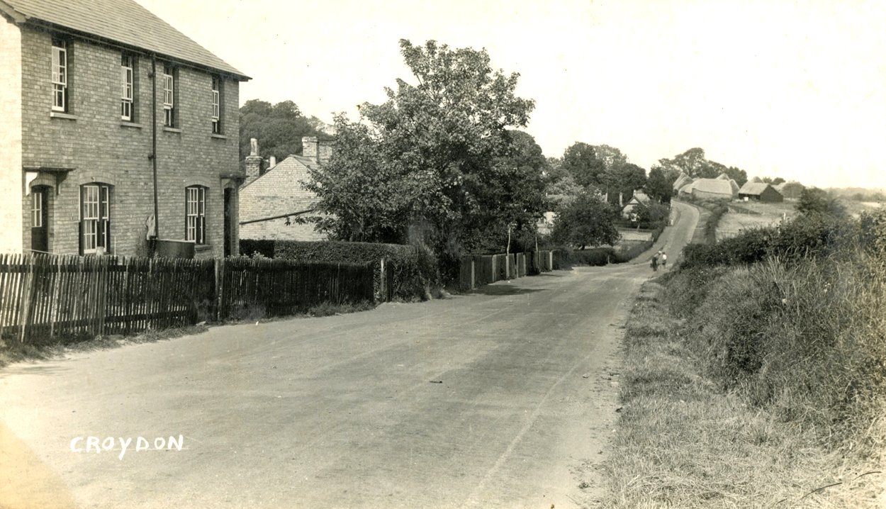 High Street, Croydon, Cambridgeshire (c1938 Postcard)