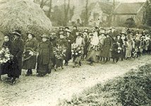 Procession to the dedication of Croydon's War Memorial, January 1922